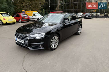 Седан Audi A4 2016 в 