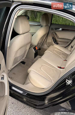 Седан Audi A4 2011 в 