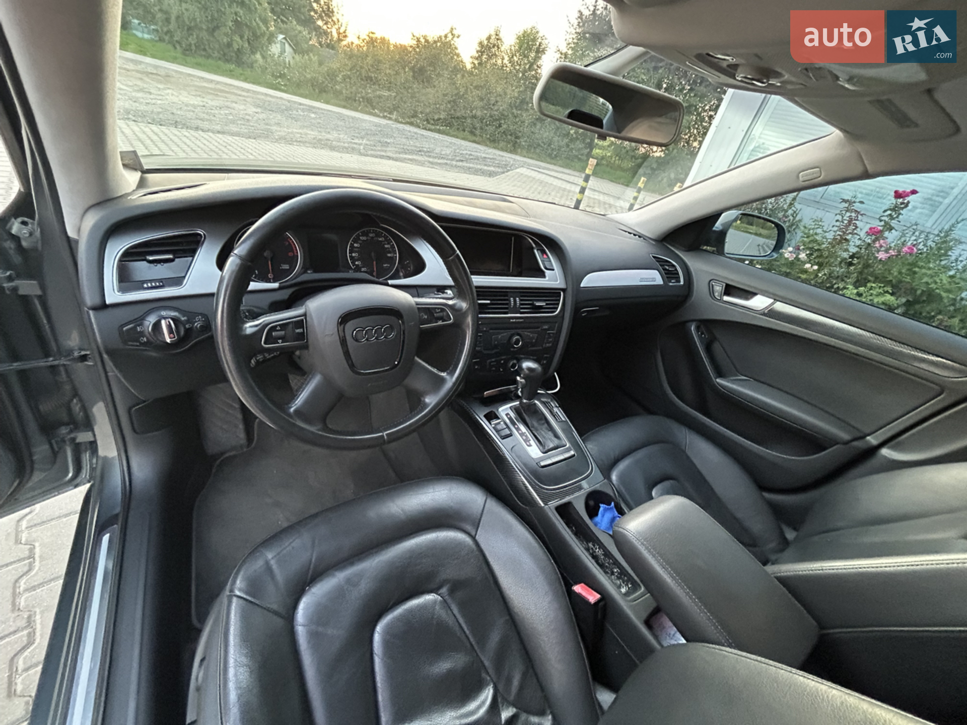 2012 Audi A4 - мініатюра 13