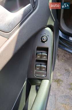 Седан Audi A4 2010 в 