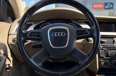 Седан Audi A4 2011 в 