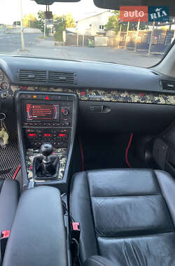Седан Audi A4 2005 в 
