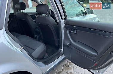 Седан Audi A4 2002 в 