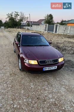 Універсал Audi A4 1998 в Одесі