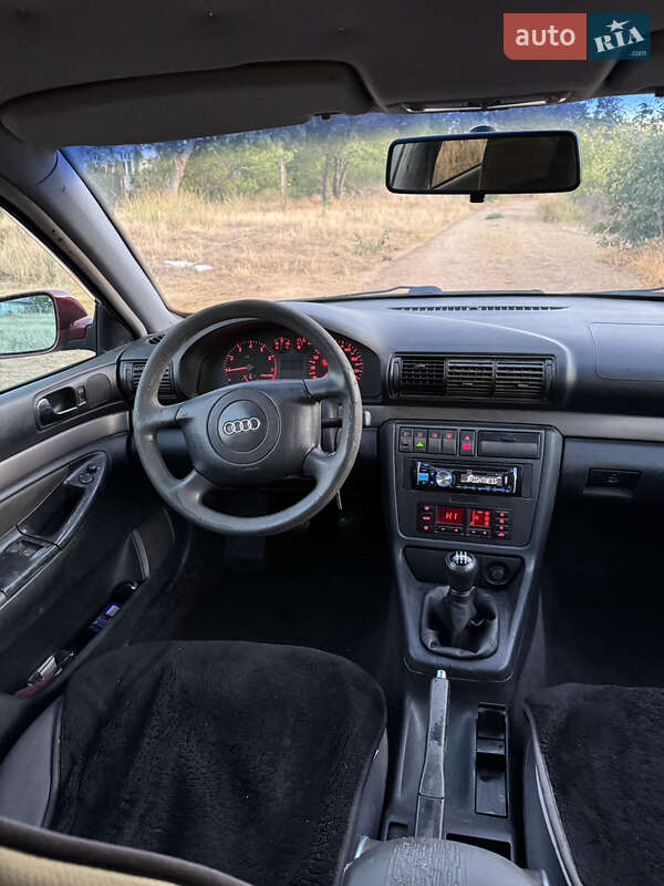 Универсал Audi A4 1998 в Одессе фото 10 Универсал Audi A4 1998 в Одессе
