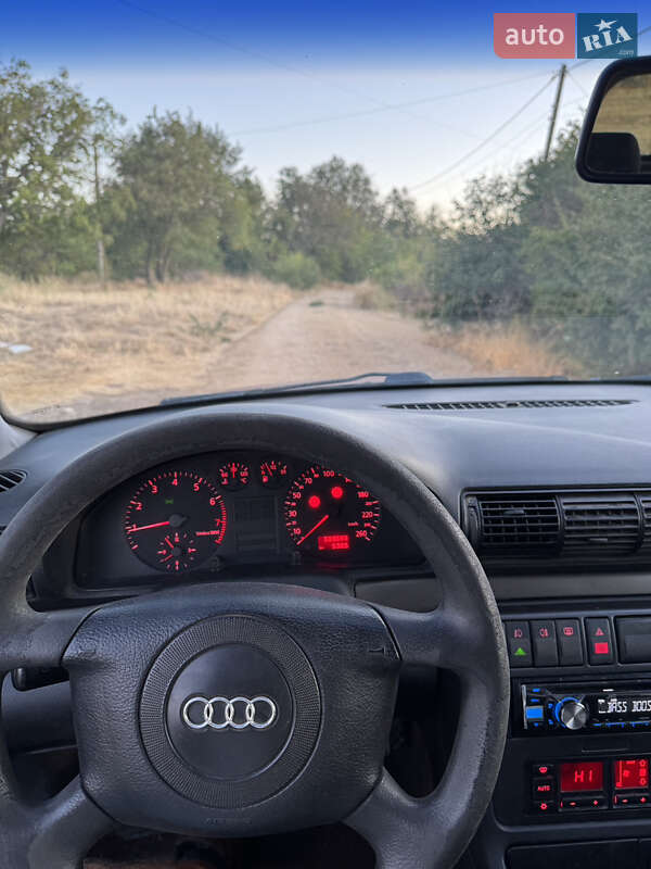 Универсал Audi A4 1998 в Одессе фото 11 Универсал Audi A4 1998 в Одессе