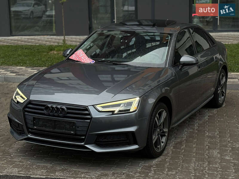 Седан Audi A4 2017 в Ровно