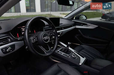 Седан Audi A4 2017 в 