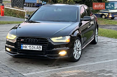 Audi A4 2014