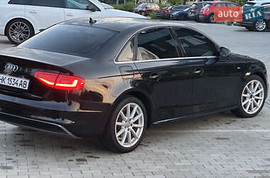 Седан Audi A4 2014 в 