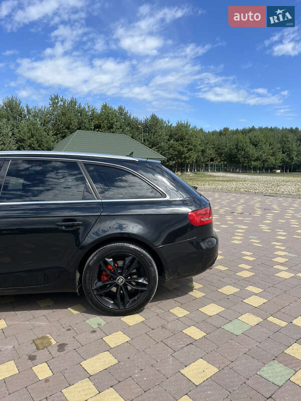 Универсал Audi A4 2012 в Львове