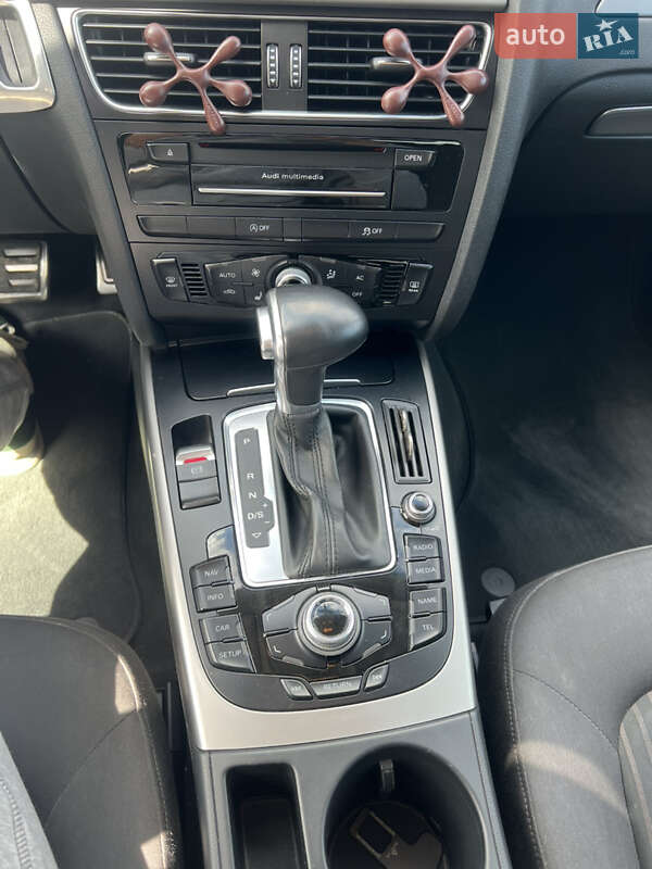 Универсал Audi A4 2012 в Львове