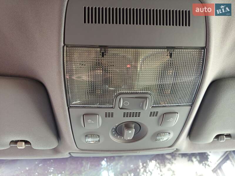 Универсал Audi A4 2003 в Виннице