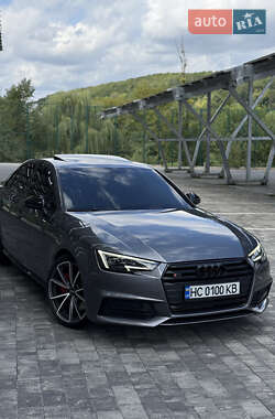 Седан Audi A4 2017 в 