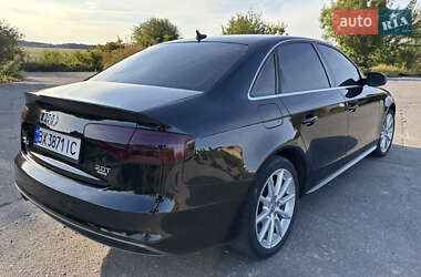 Седан Audi A4 2015 в 