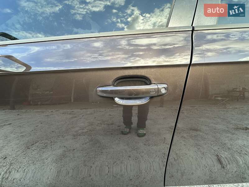 Универсал Audi A4 2011 в Нетешине фото 10 Универсал Audi A4 2011 в Нетешине