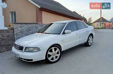 Седан Audi A4 1997 в 