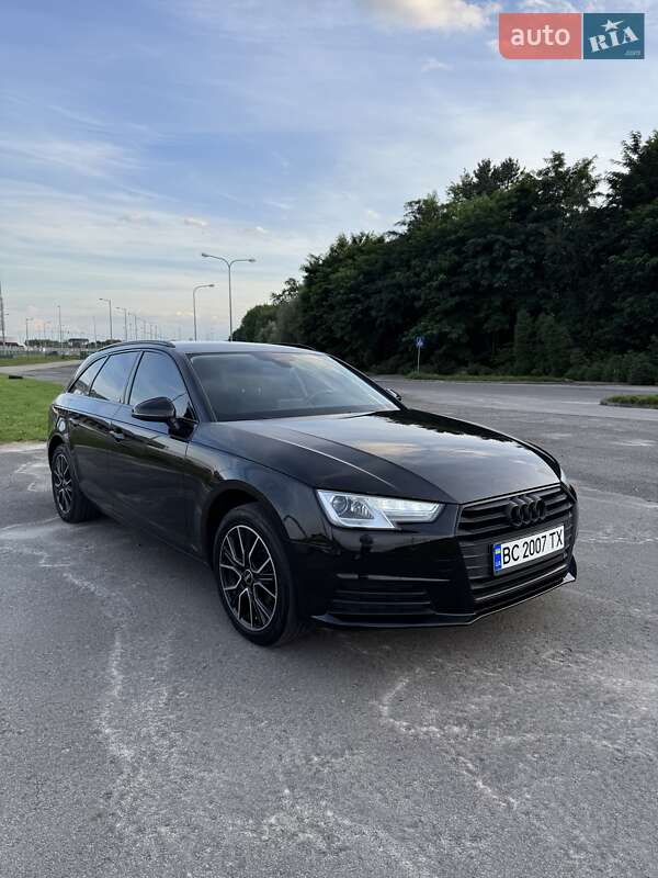 Универсал Audi A4 2016 в Львове