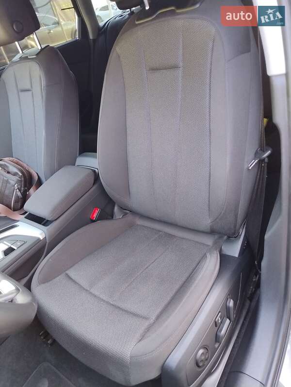 Универсал Audi A4 2022 в Киеве фото 11 Универсал Audi A4 2022 в Киеве