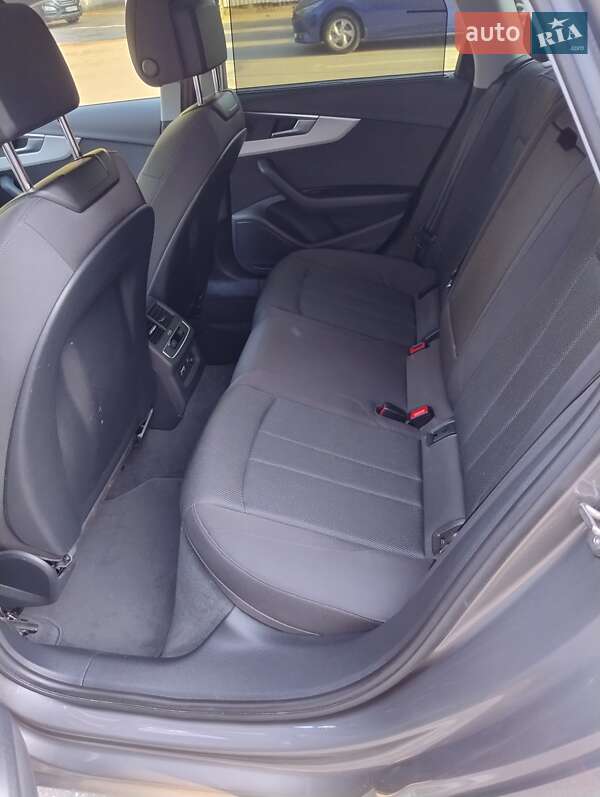 Универсал Audi A4 2022 в Киеве фото 15 Универсал Audi A4 2022 в Киеве