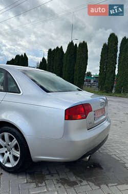 Седан Audi A4 2005 в 