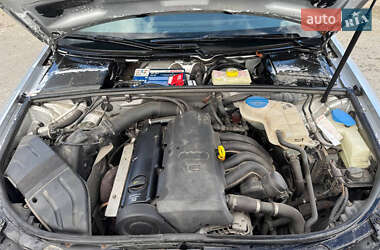 Седан Audi A4 2005 в 