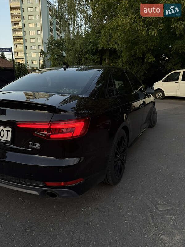 Седан Audi A4 2017 в Львове
