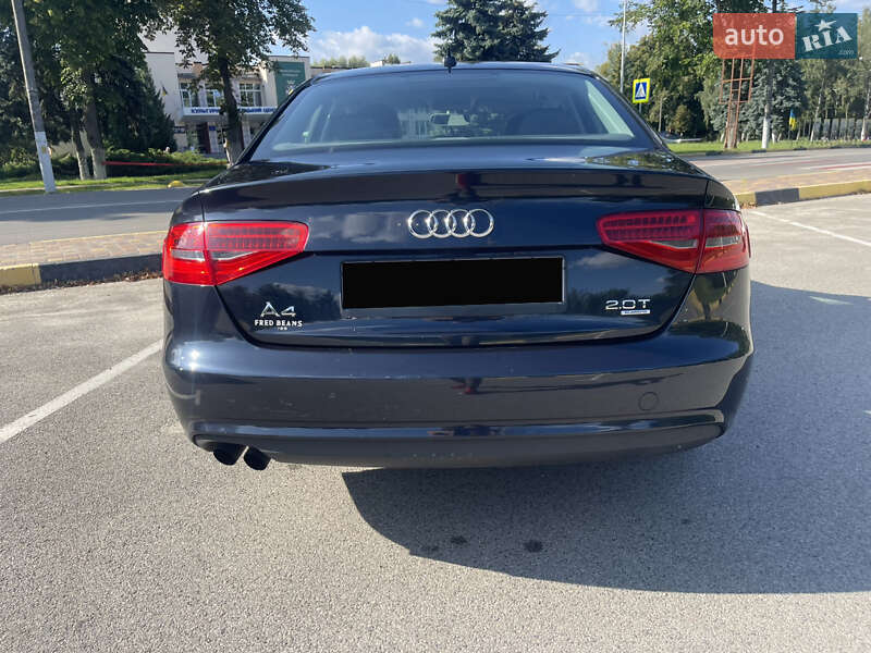 Седан Audi A4 2013 в Киеве
