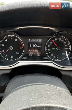 Седан Audi A4 2015 в 