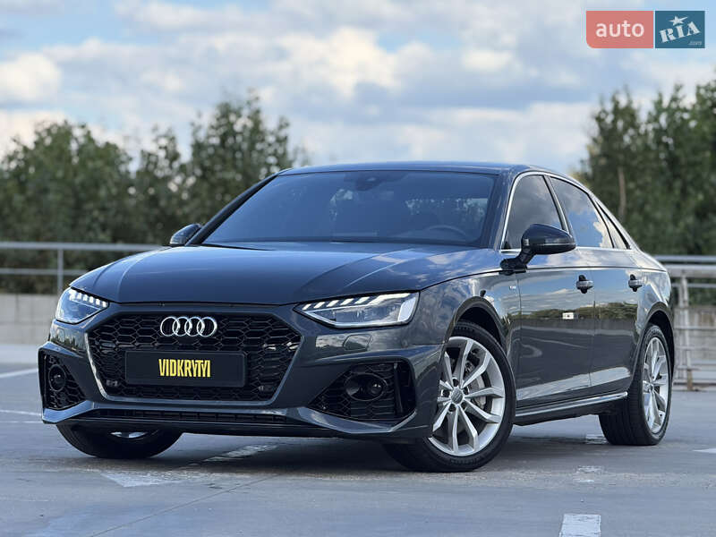 Седан Audi A4 2019 в 