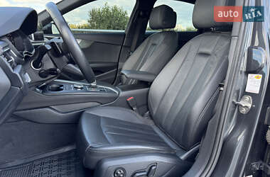 Седан Audi A4 2019 в 