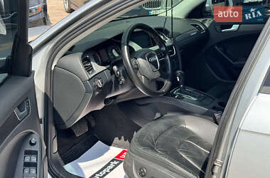 Седан Audi A4 2010 в 