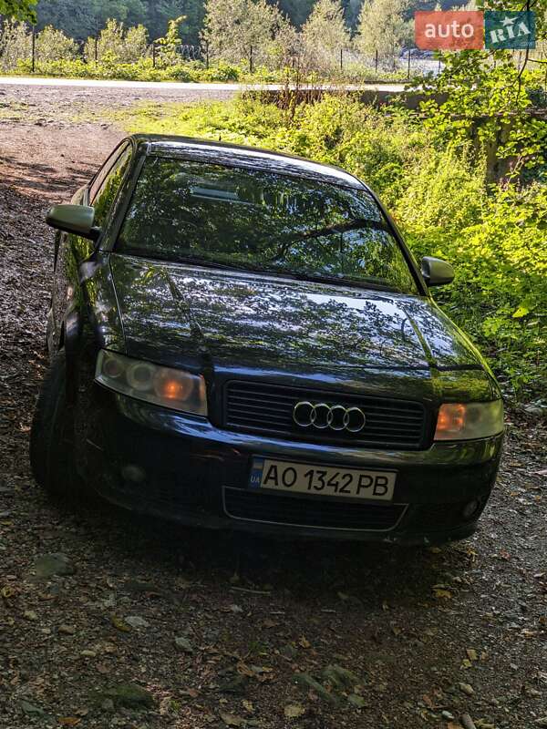 Седан Audi A4 2002 в Рахове фото 2 Седан Audi A4 2002 в Рахове