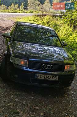 Седан Audi A4 2002 в 