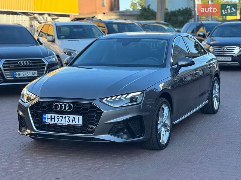 Audi A4 2021