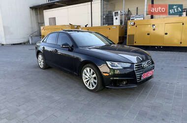 Седан Audi A4 2016 в Львове