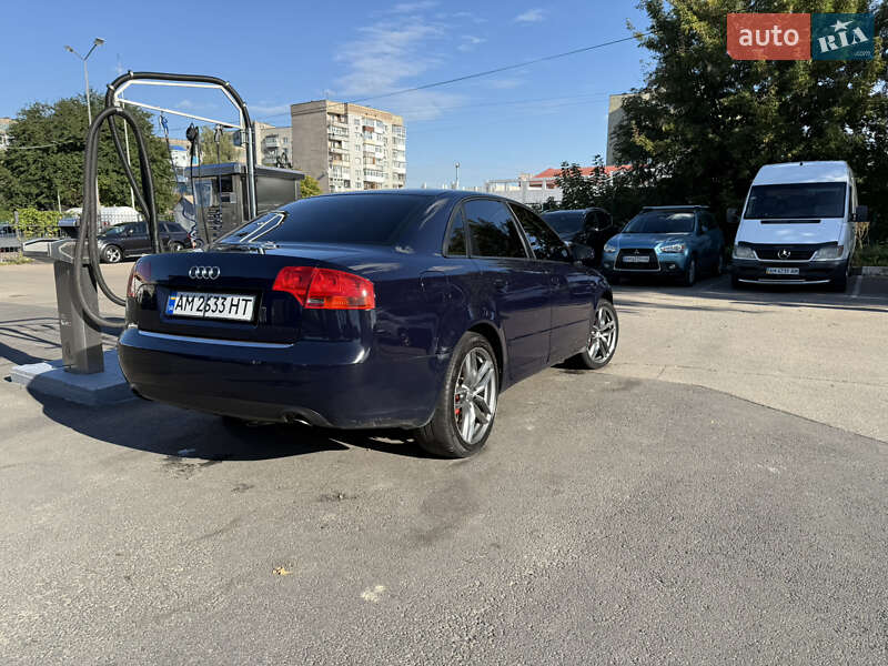 Седан Audi A4 2005 в Коростені
