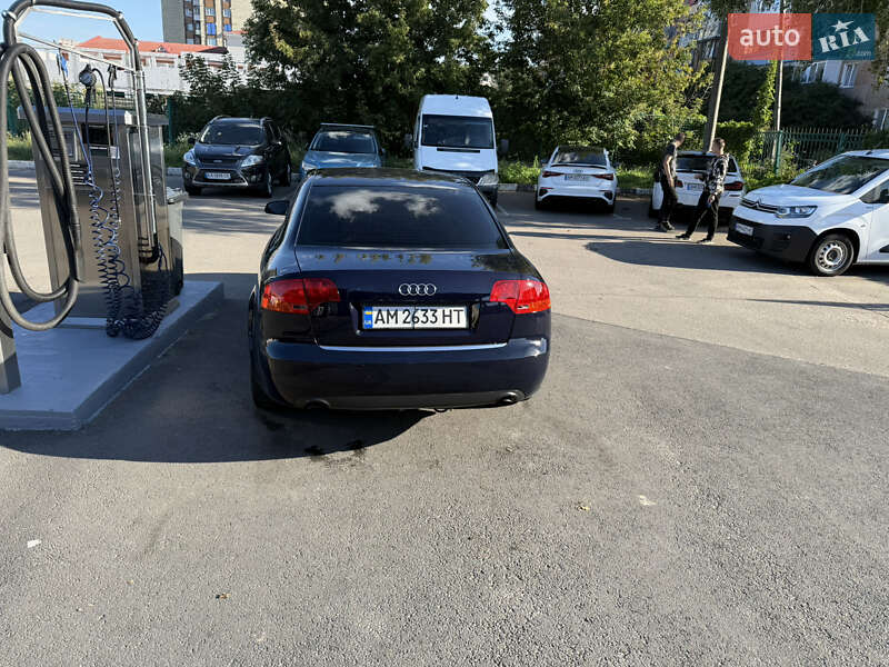 Седан Audi A4 2005 в Коростені
