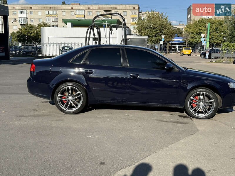 Седан Audi A4 2005 в Коростені