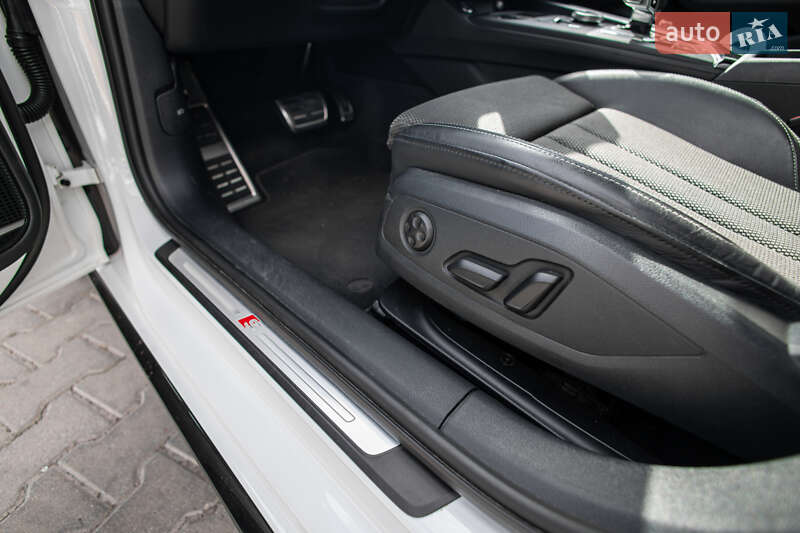 Универсал Audi A4 2019 в Львове фото 24 Универсал Audi A4 2019 в Львове