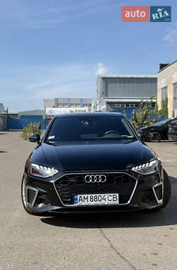 Седан Audi A4 2022 в Киеве