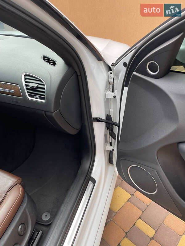 Седан Audi A4 2014 в Броварах