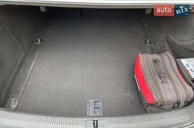 Седан Audi A4 2014 в Києві фото 36 Седан Audi A4 2014 в Києві