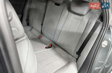 Седан Audi A4 2023 в Києві