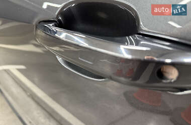 Седан Audi A4 2023 в Києві