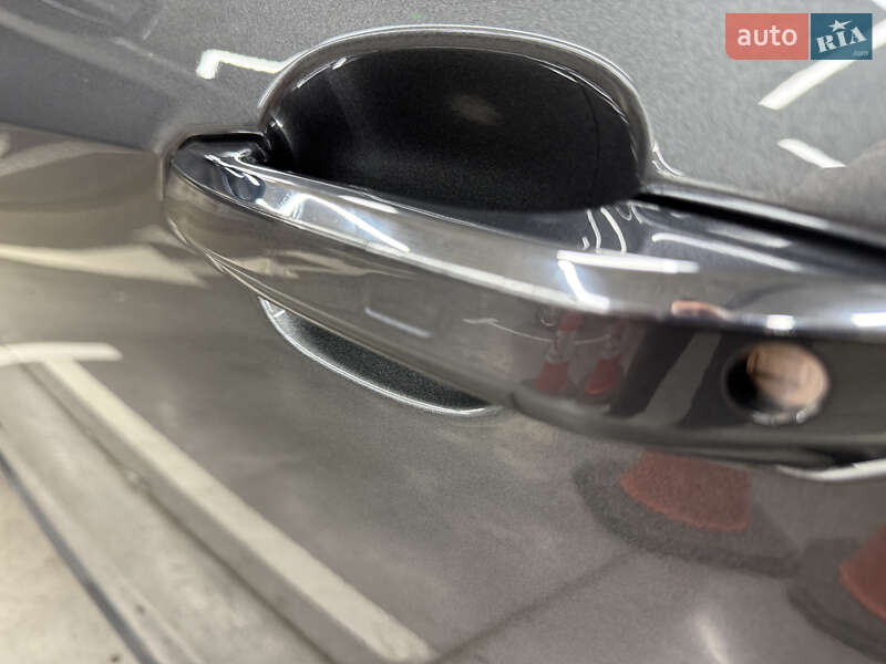 Седан Audi A4 2023 в Києві