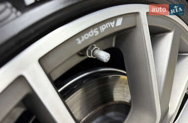 Седан Audi A4 2023 в Киеве