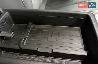 Седан Audi A4 2023 в Києві