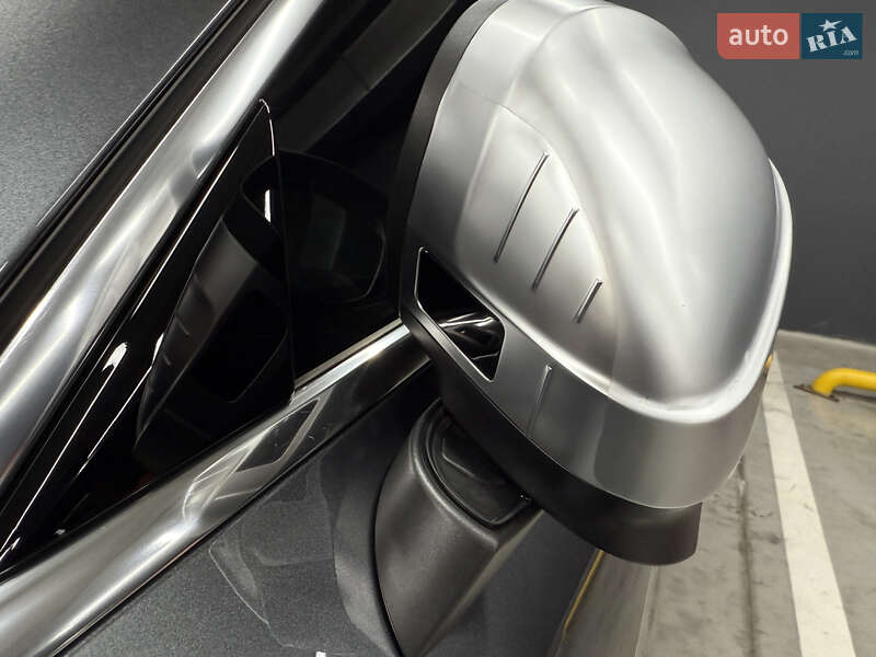 Седан Audi A4 2023 в Киеве