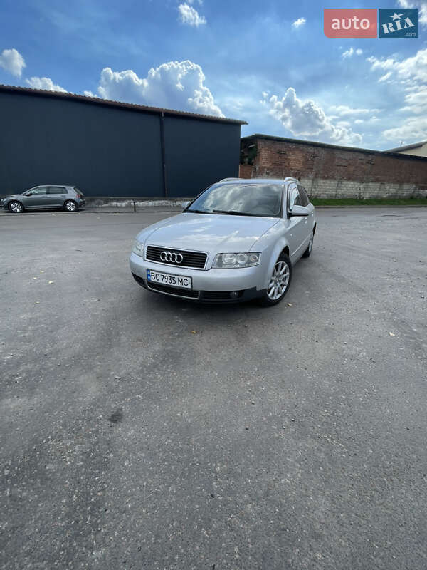 Универсал Audi A4 2002 в 
